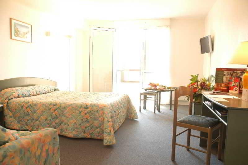 Inter-Hotel Bordeaux Meriadeck Alton Ngoại thất bức ảnh